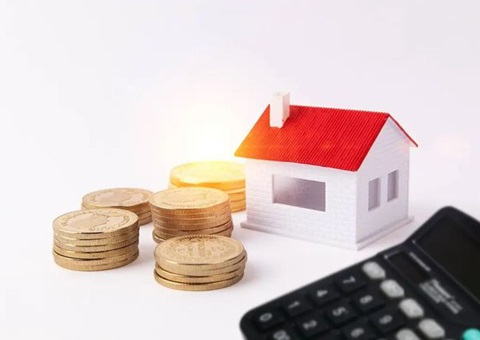 鄂尔多斯市与？？谑姓角┦鸩欢液庞怠翱缡⊥ò臁毕嘀蚣苄