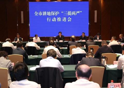 无锡开展耕地；；；ぁ叭崃窖稀毙卸 打造墟落振兴新引擎