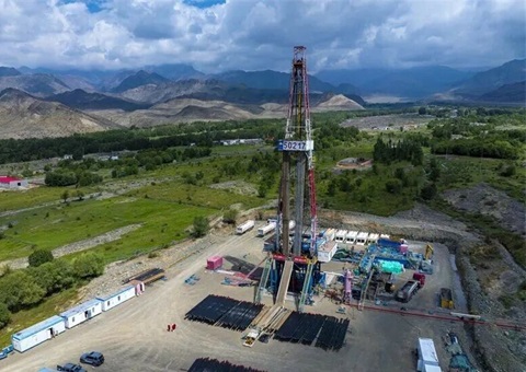 新疆加速推进柴窝堡凹陷北缘油气勘探，，有望形成大型油气田