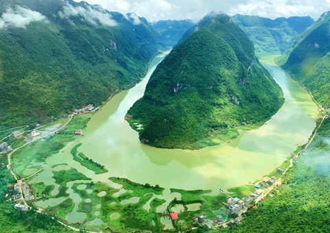 从1.0到2.0：：广西林票刷新怎样盘活“万重山”